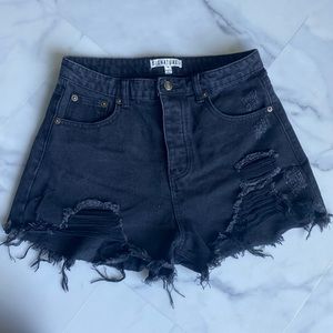 Signature8 Black Denim Shorts Medium